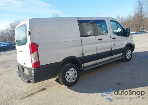 2019 Ford Transit-250 z USA, uszkodzony, nr VIN 1FTYR1ZM4KKB34781